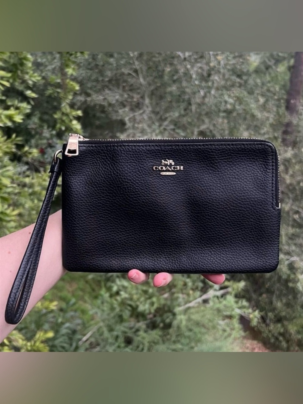 COACH Double Zip Wristlet Phone Wallet Black w Gold Hardware AUTHENTIC